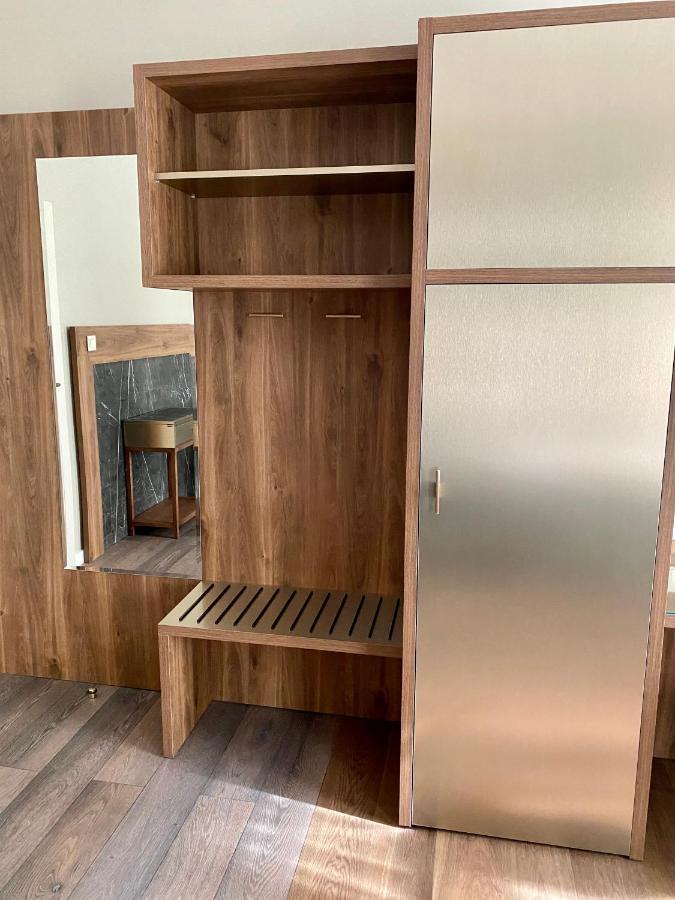 - Restauracja Zolty Gasthof